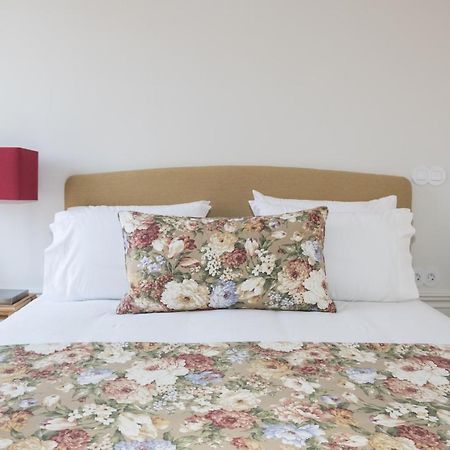 Boutique Rentals-Flores Chic In Historical Center Porto Buitenkant foto