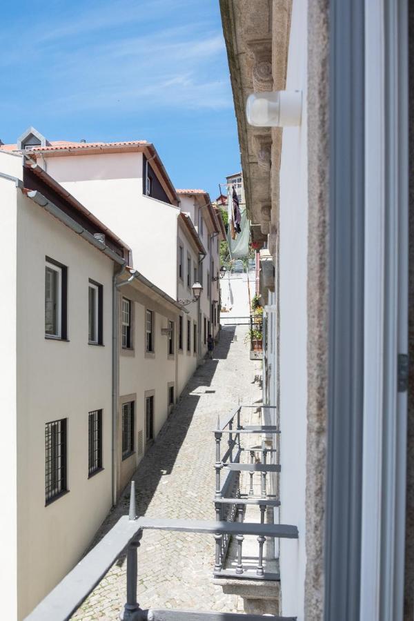 Boutique Rentals-Flores Chic In Historical Center Porto Buitenkant foto
