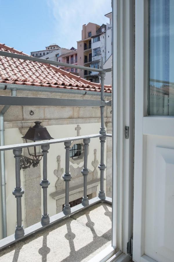 Boutique Rentals-Flores Chic In Historical Center Porto Buitenkant foto
