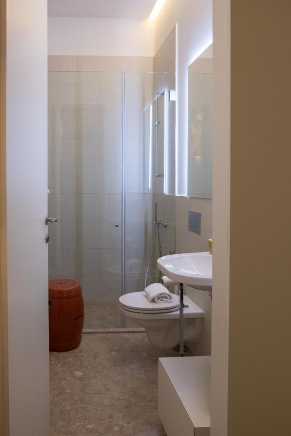 Boutique Rentals-Flores Chic In Historical Center Porto Buitenkant foto
